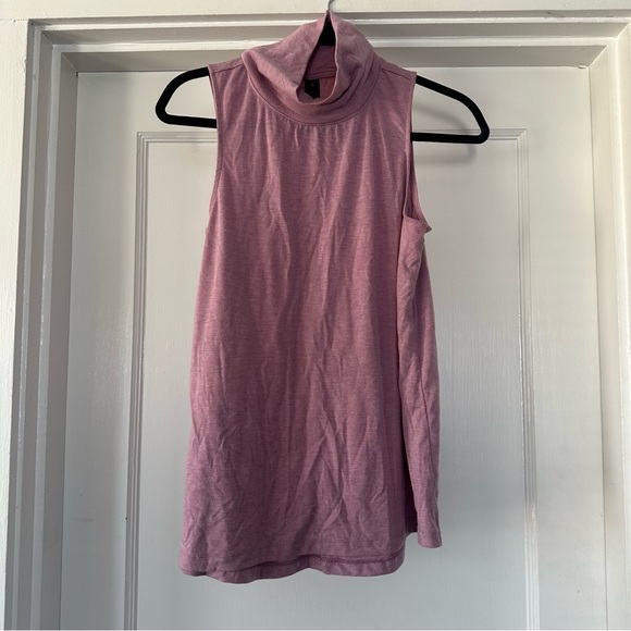 Yogalicious Tank Top Womens M Medium Pink Sleeveless Mock Neck Lightweight - Picture 1 of 5